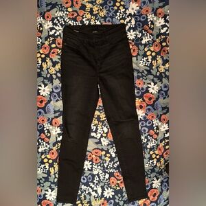 Black skinny jeans